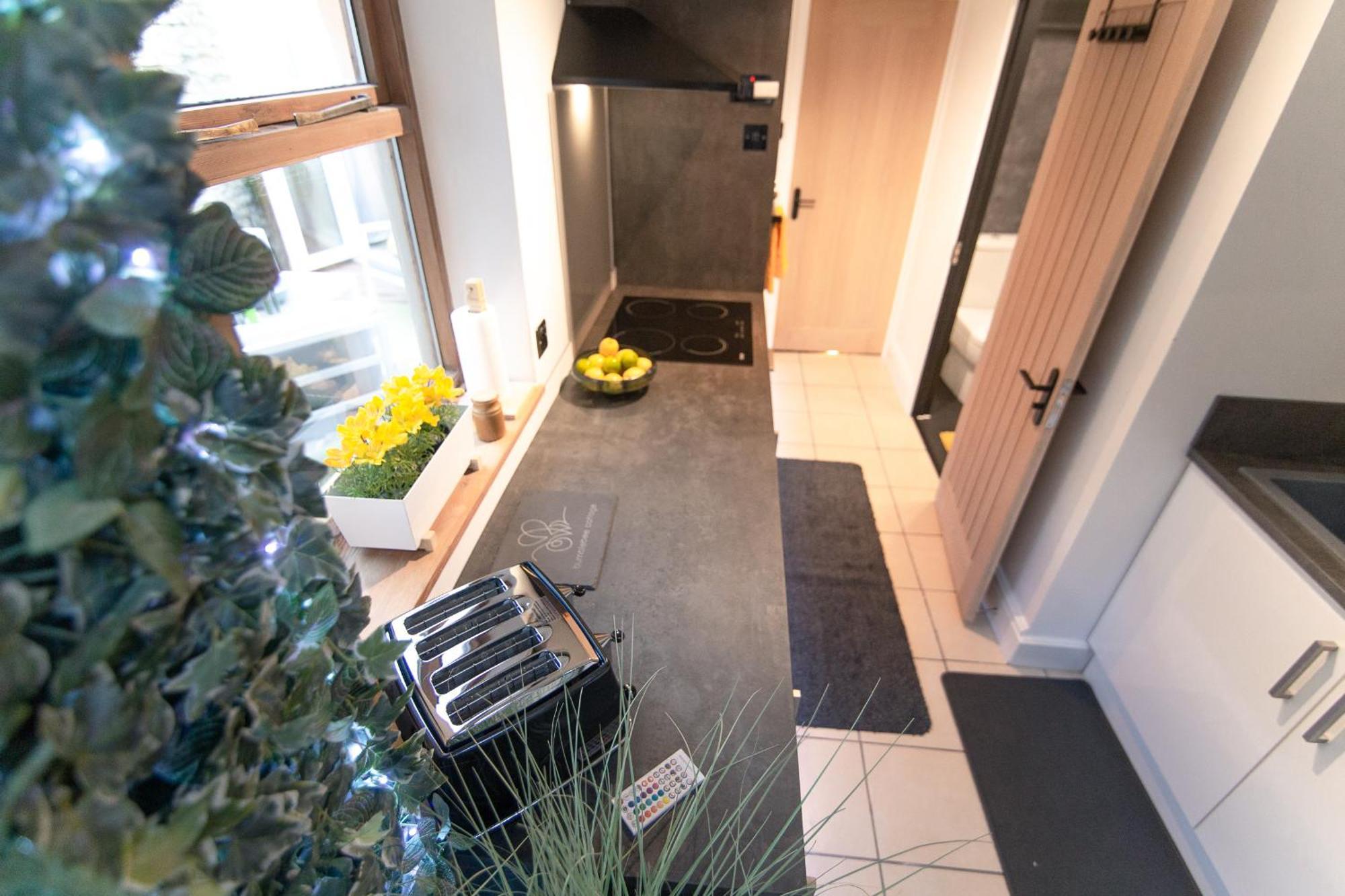 Luxury Bumblebee Cottage Frome Longleat Aqua Sana Bath Dog Freendly Экстерьер фото